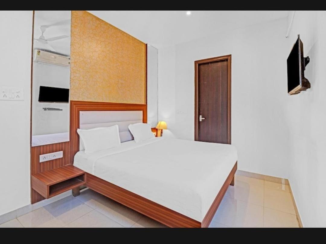 Akshatha Home Stay Bangalore Dış mekan fotoğraf